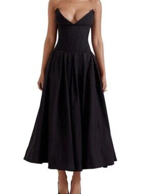 NWT Black Backless Fishbone Waist Midi Dress